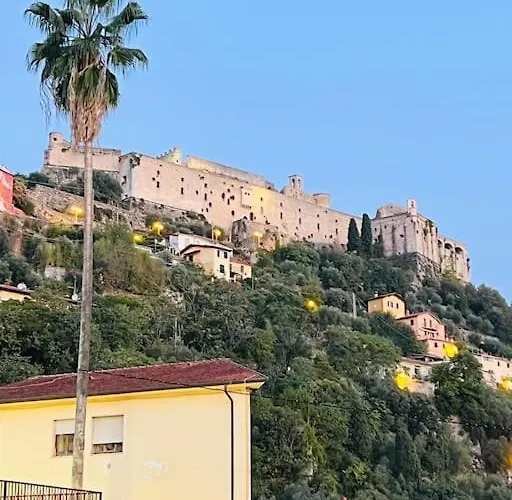 Appartamento Centro Storico - Massa